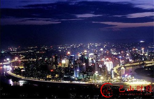 GDP增速连续3年超10％ 重庆经济为何逆势上扬?