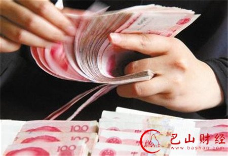 杨光：一名返乡创业女青年的人生突围